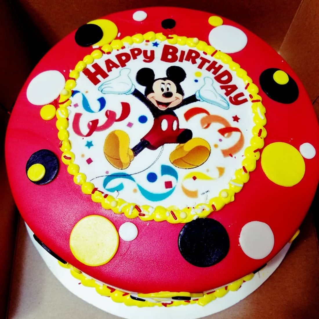 Kid's Mickie Mouse Cake