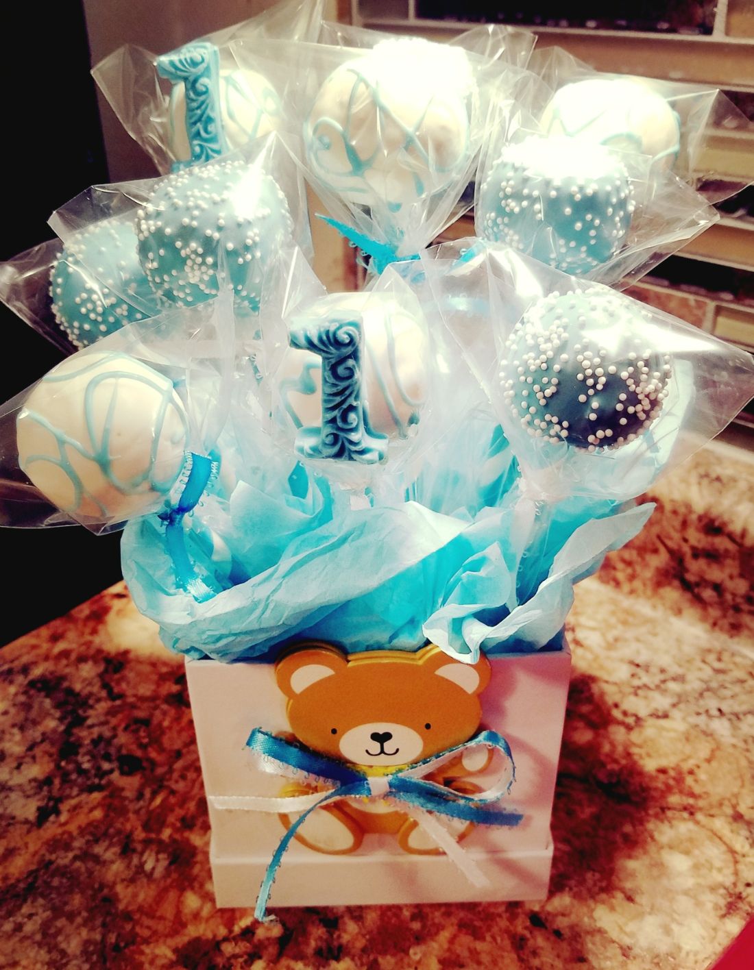 Sweet Treats by Tracie Cakepops