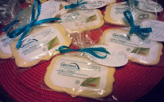 Sweet Elegance Cakes-By Tracie Business Card Cookies