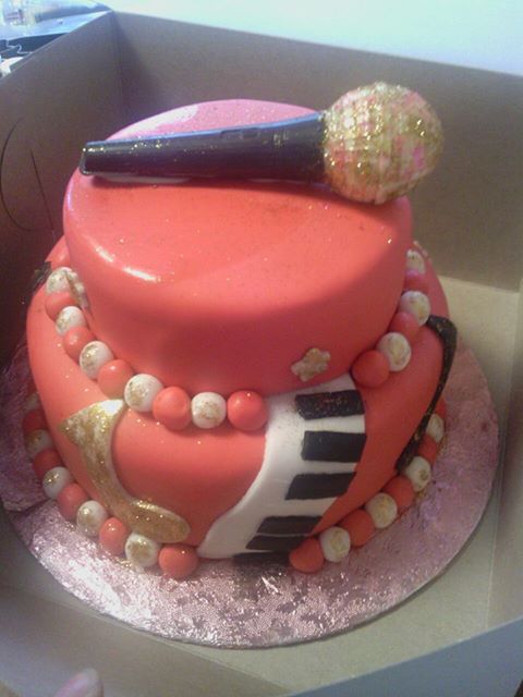 Kid's Music Cake