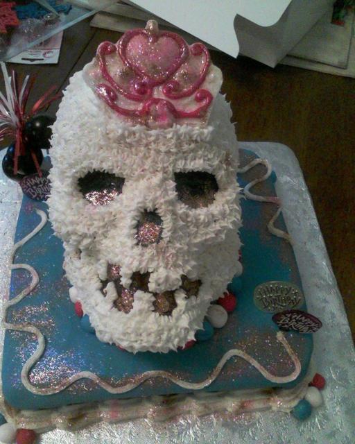Girl's Skull Cake