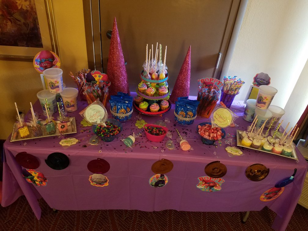 Sweets By Tracie Party Setup